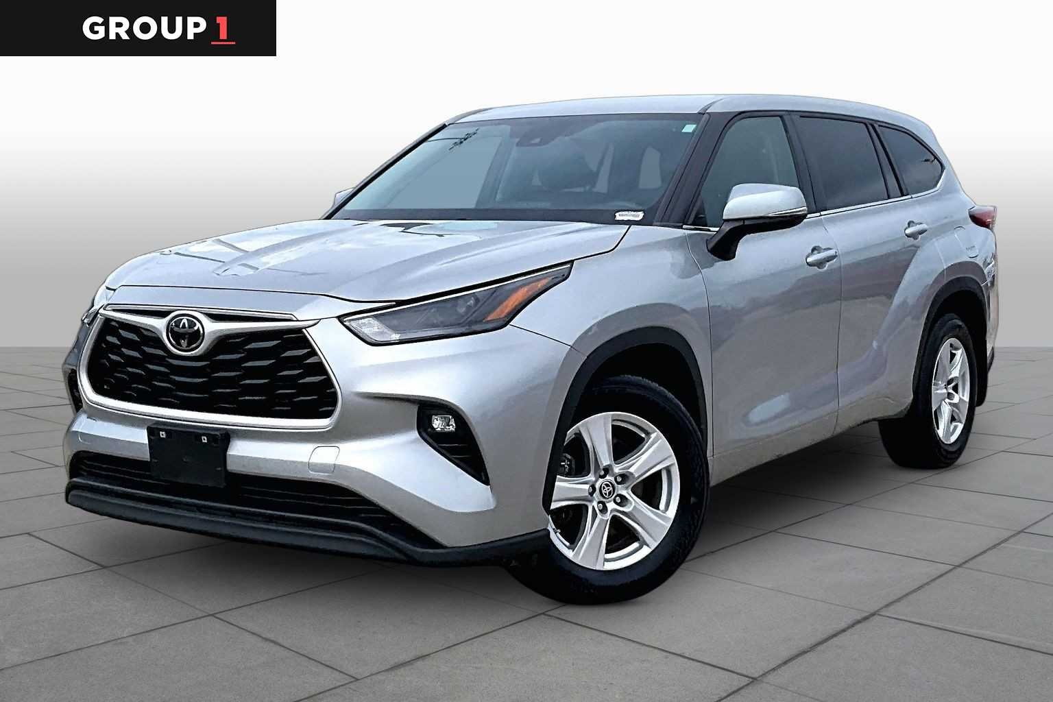 2024 Toyota Highlander LE