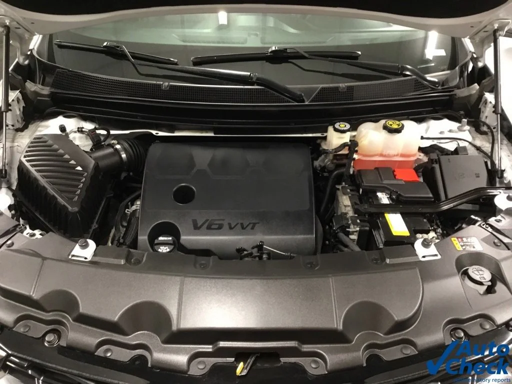 Used 2022 White Chevrolet Premier image 45