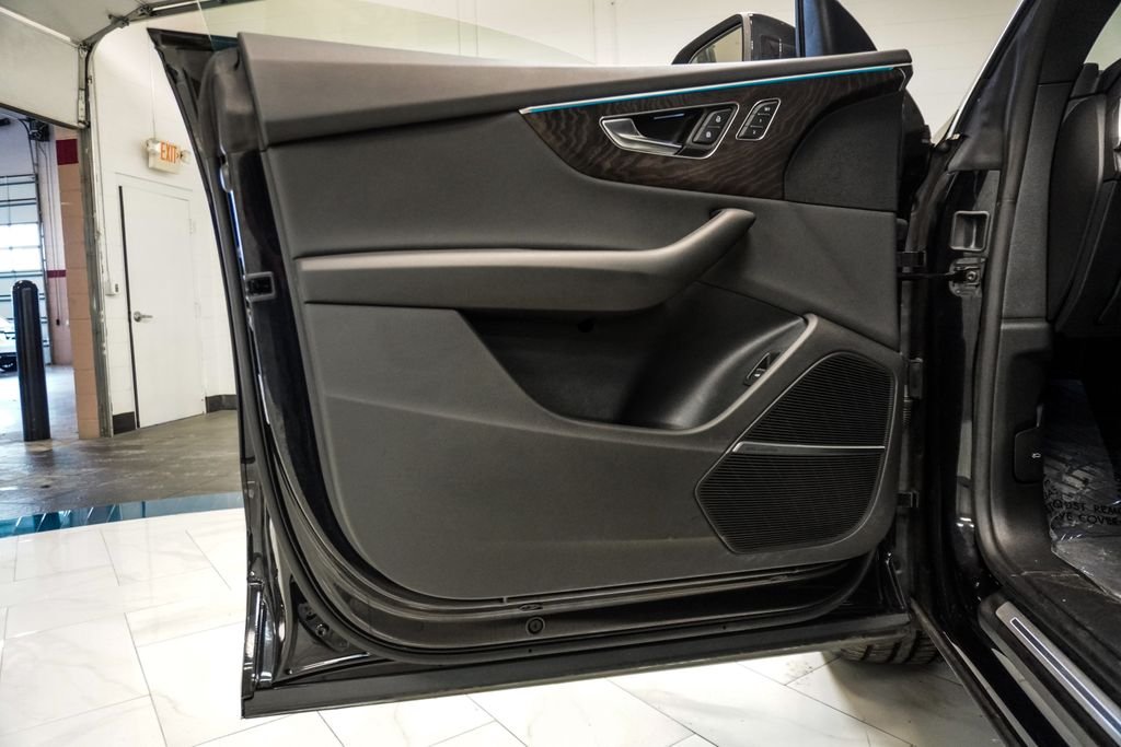 Used 2021 Black Audi 55 Premium Plus image 24
