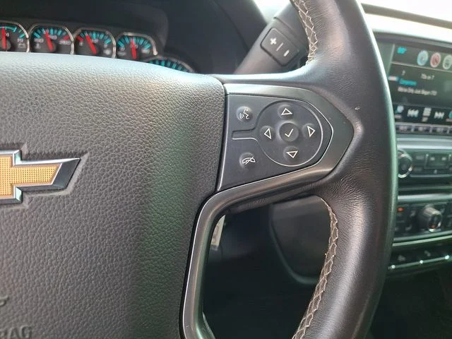 Used 2017 Gray Chevrolet LT image 21