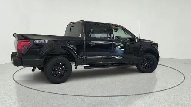 New 2026 Agate Black Metallic Ford XLT image 30