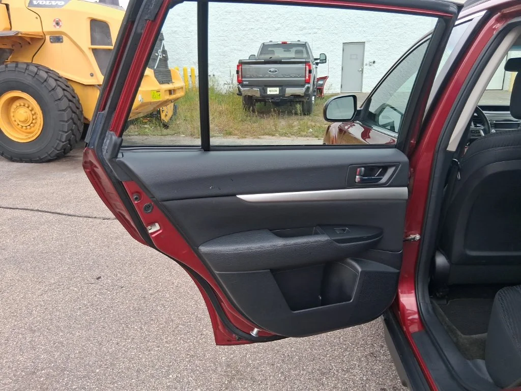 Used 2012 Ruby Red Pearl Subaru 2.5i image 30