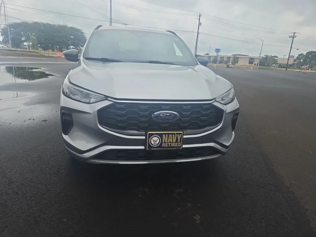Certified Used 2023 Silver Ford ST-Line image 2