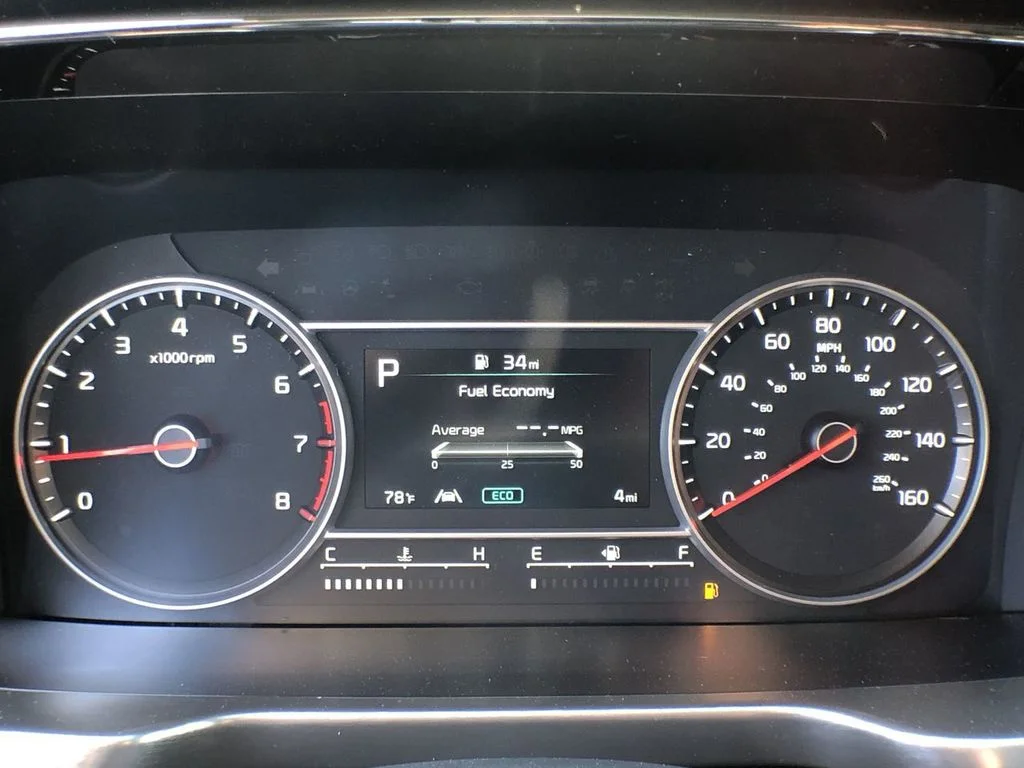 Used 2022 Black Kia SX image 48