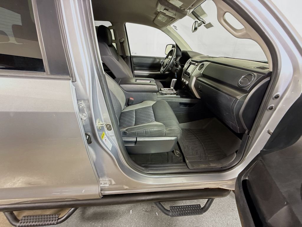 Used 2017 Silver Sky Metallic Toyota SR5 image 25