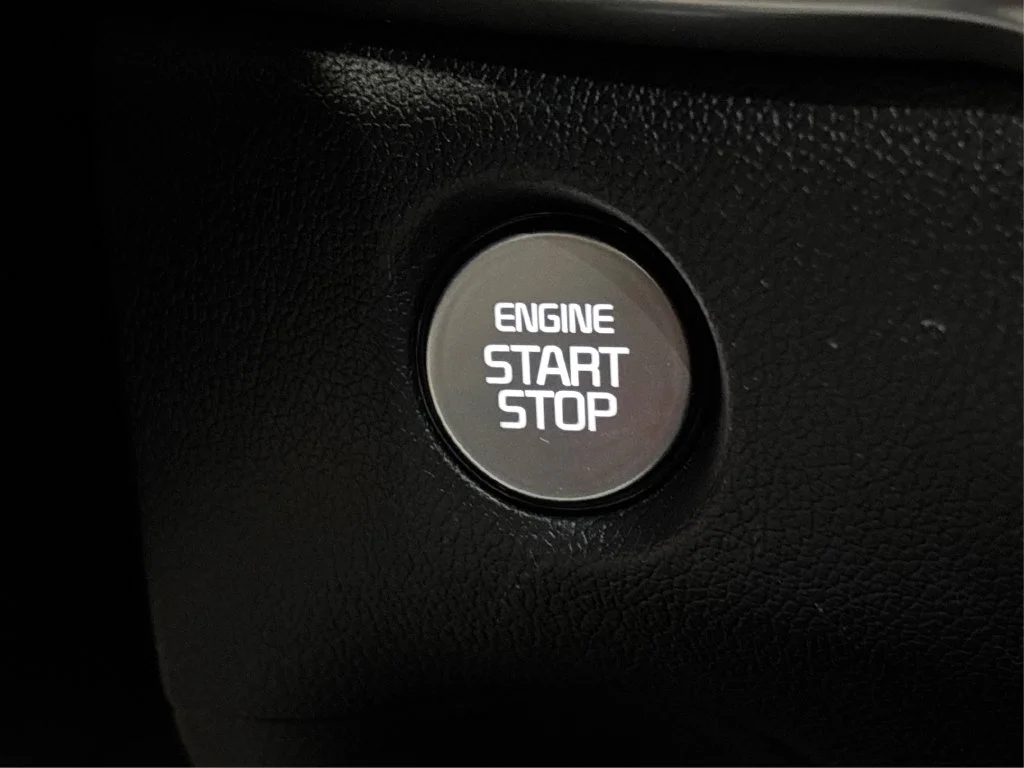 Used 2026 White Kia S image 25