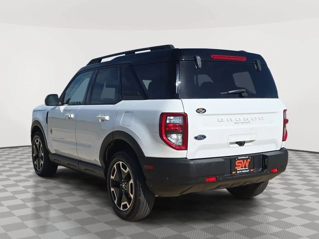 Used 2021 White Ford Outer Banks image 38