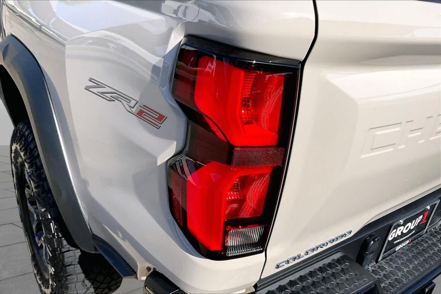 Used 2026 White Sands Chevrolet 4WD ZR2 image 28