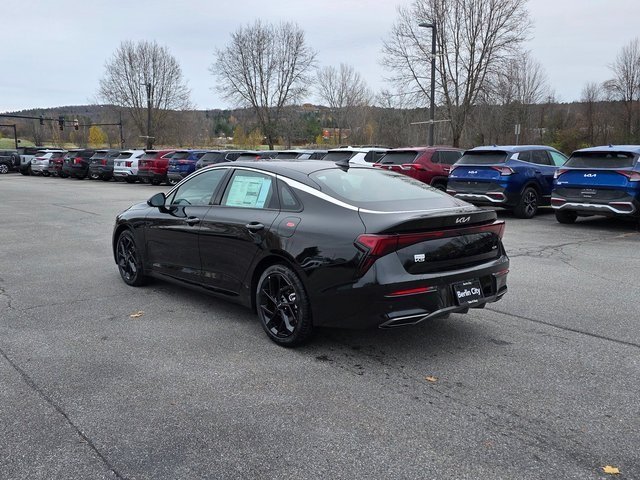 2026 Kia K5 GT-Line photo 4