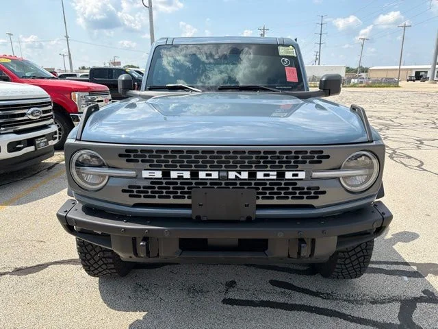 Used 2025 Azure Gray Metallic Ford Badlands image 3