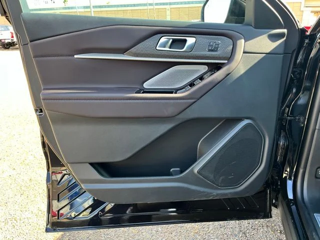 New 2026 Agate Black Metallic Ford Platinum™ image 16