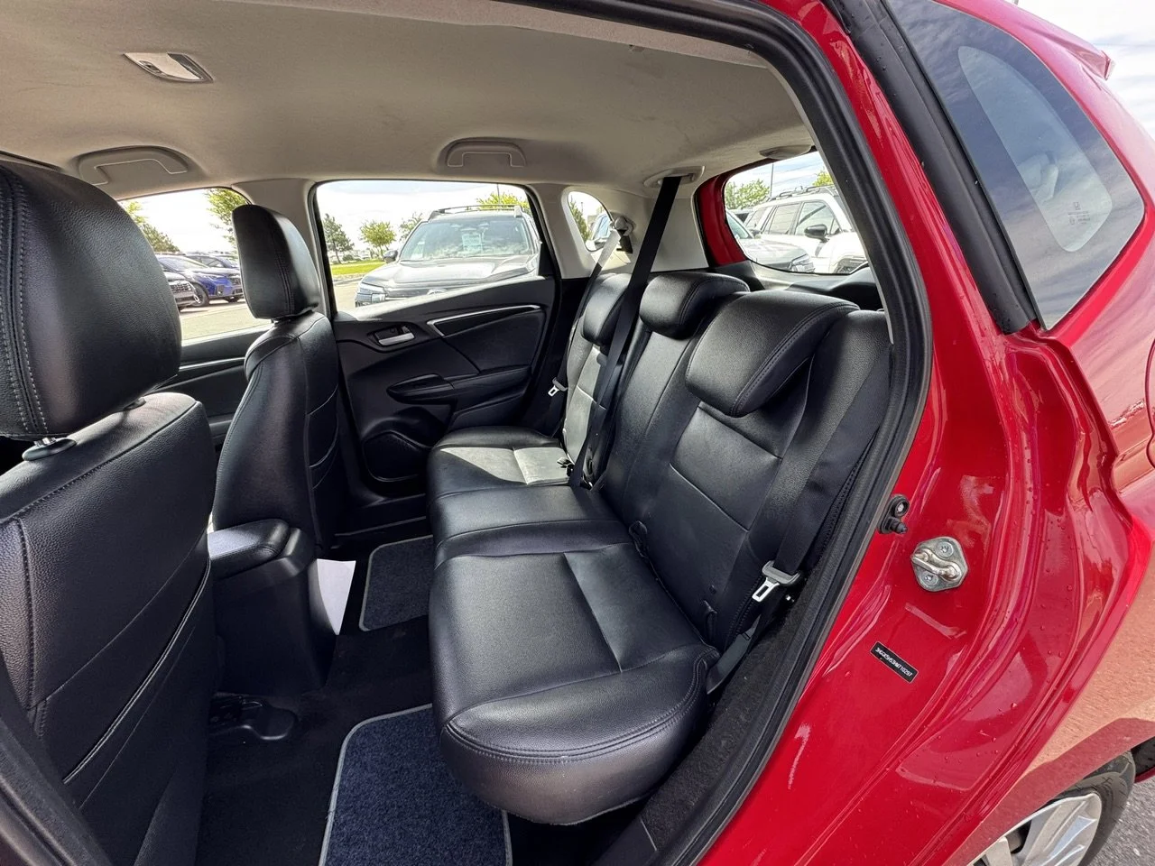 Used 2017 Red Honda LX image 34