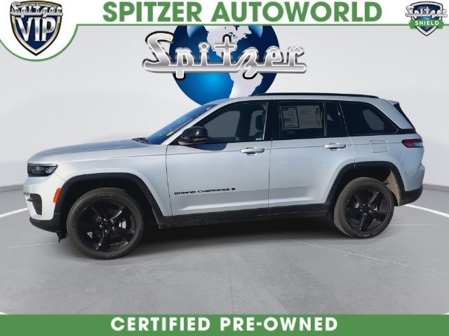 Certified Used 2023 Silver Jeep Altitude X image 9