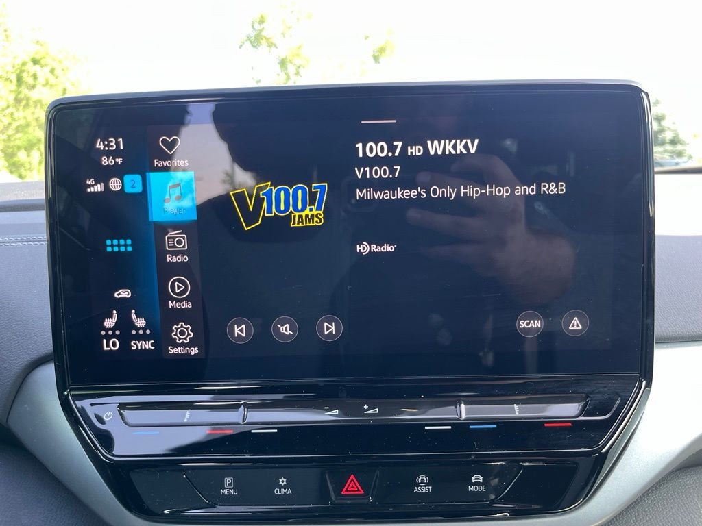 Certified Used 2023 Gray Volkswagen Pro image 14