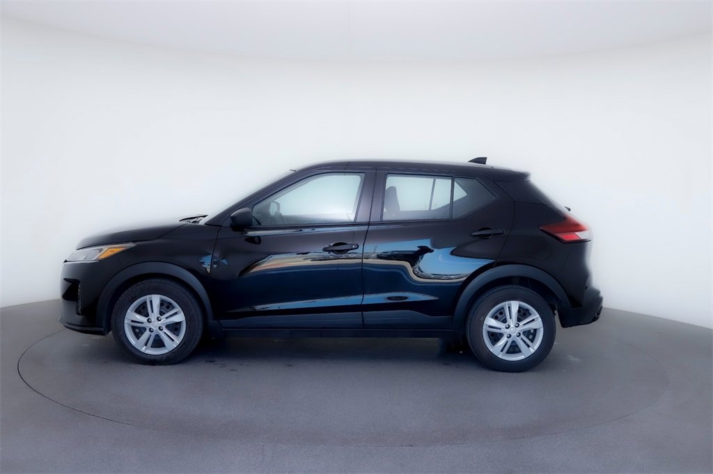 Used 2024 Nissan Kicks S with VIN 3N1CP5BV2RL551287 for sale in San Marcos, TX