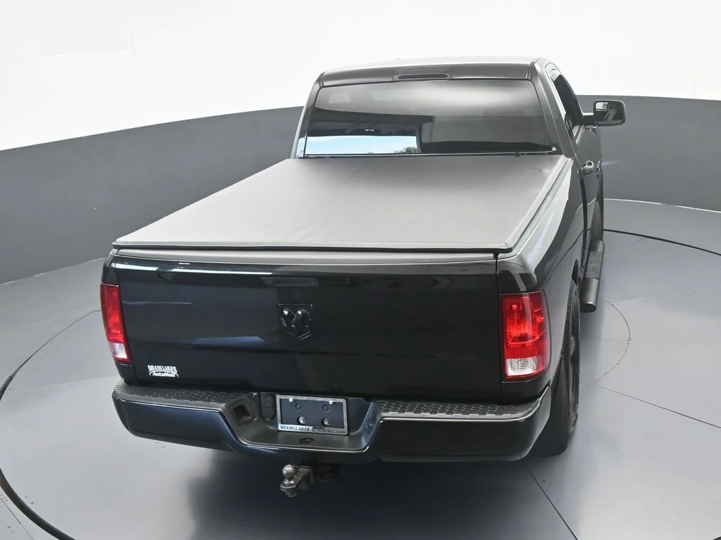 Used 2018 Brilliant Black Crystal Pearlcoat Ram Express image 46