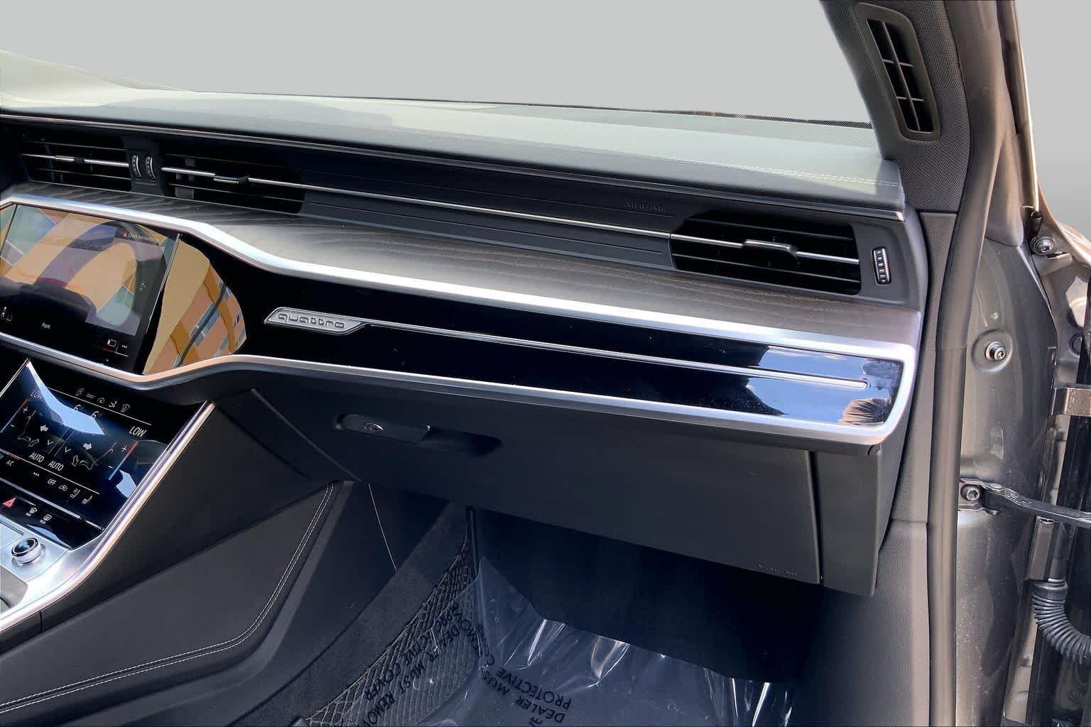 Used 2022 Daytona Gray Pearl Effect Audi Prestige image 37