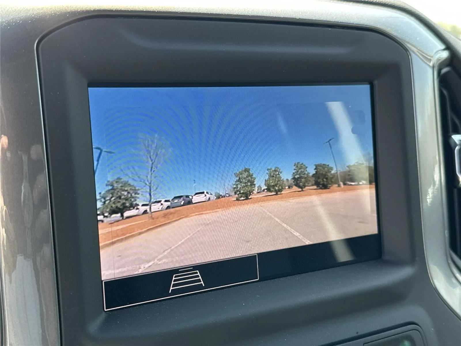 New 2025 Summit White GMC Pro image 26