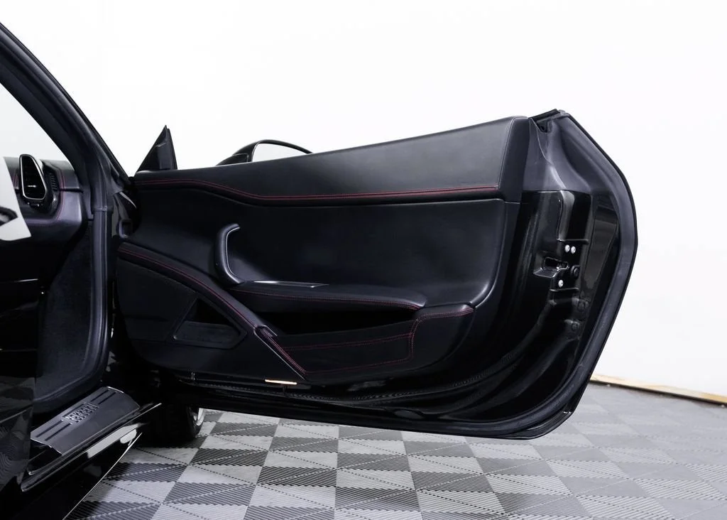 Certified Used 2014 Nero Daytona Ferrari Base image 19