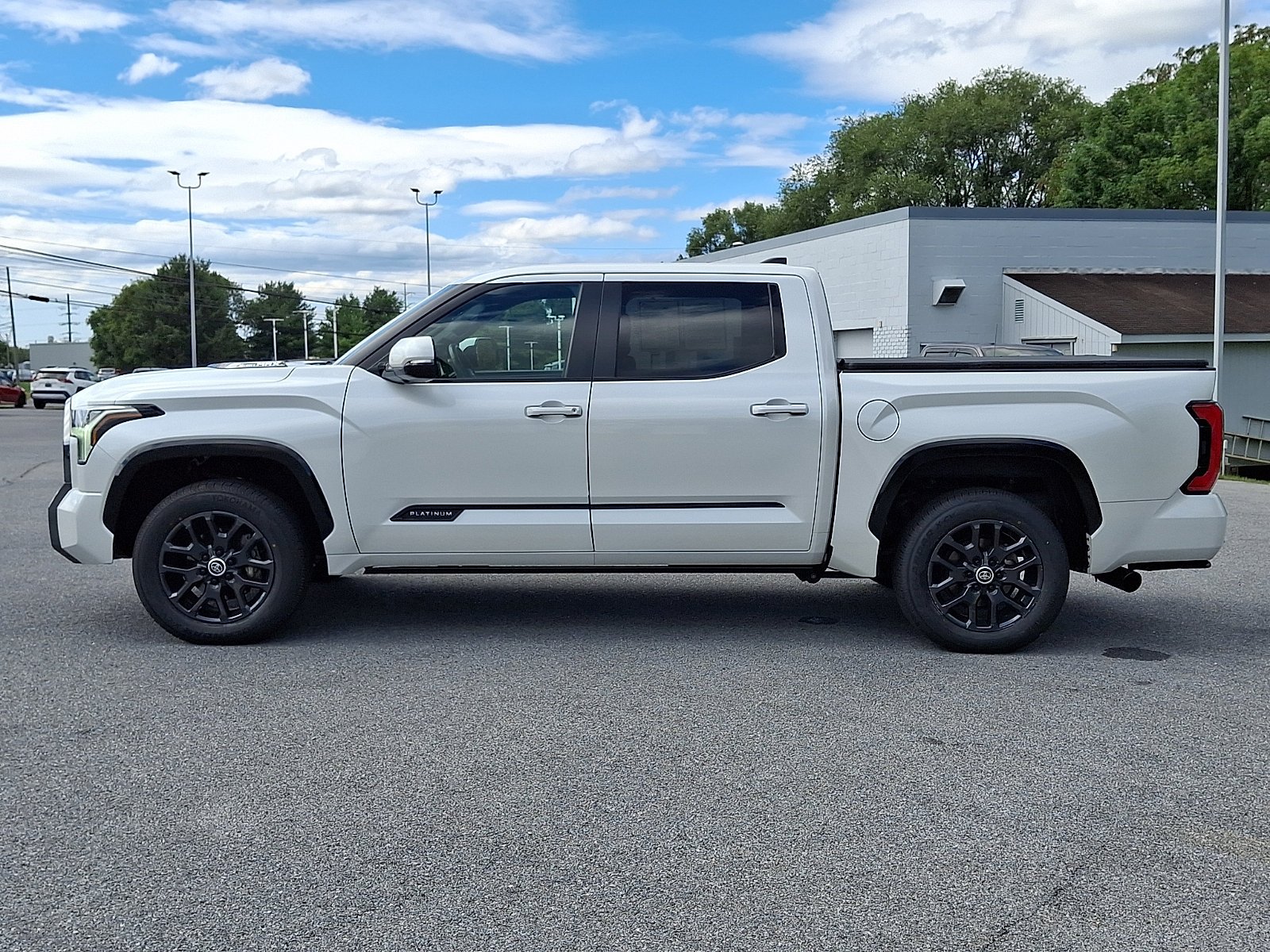 Certified Used 2024 WIND CHILL PEARL Toyota Platinum Hybrid image 4
