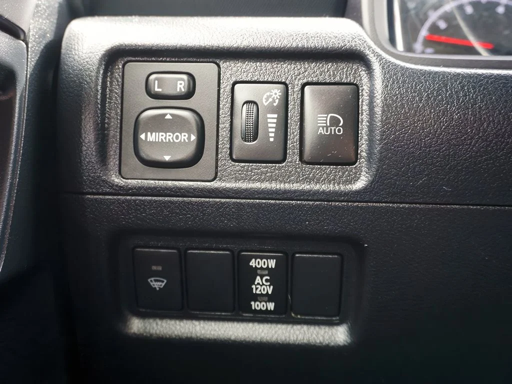 2021 Toyota 4Runner SR5 - Photo 18
