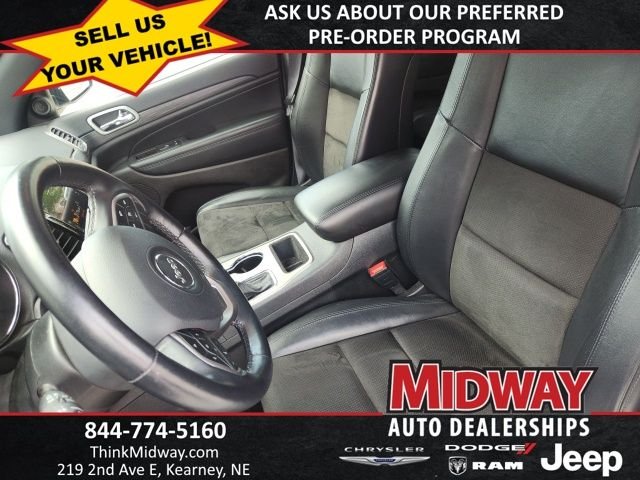 Used 2021 White Jeep Laredo X image 8