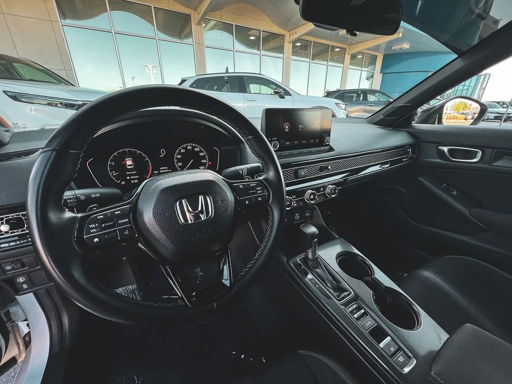 2024 Honda Civic Sport - Photo 18