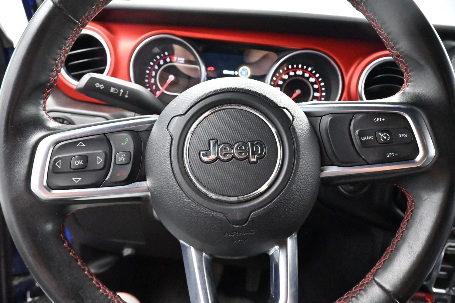 Used 2018 Ocean Blue Metallic Clearcoat Jeep Rubicon image 15