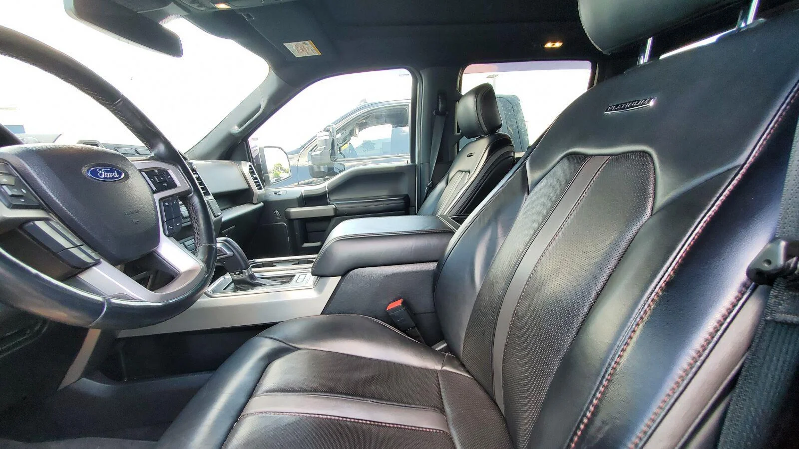 Used 2020 Star White Metallic Tri-Coat Ford Platinum image 3
