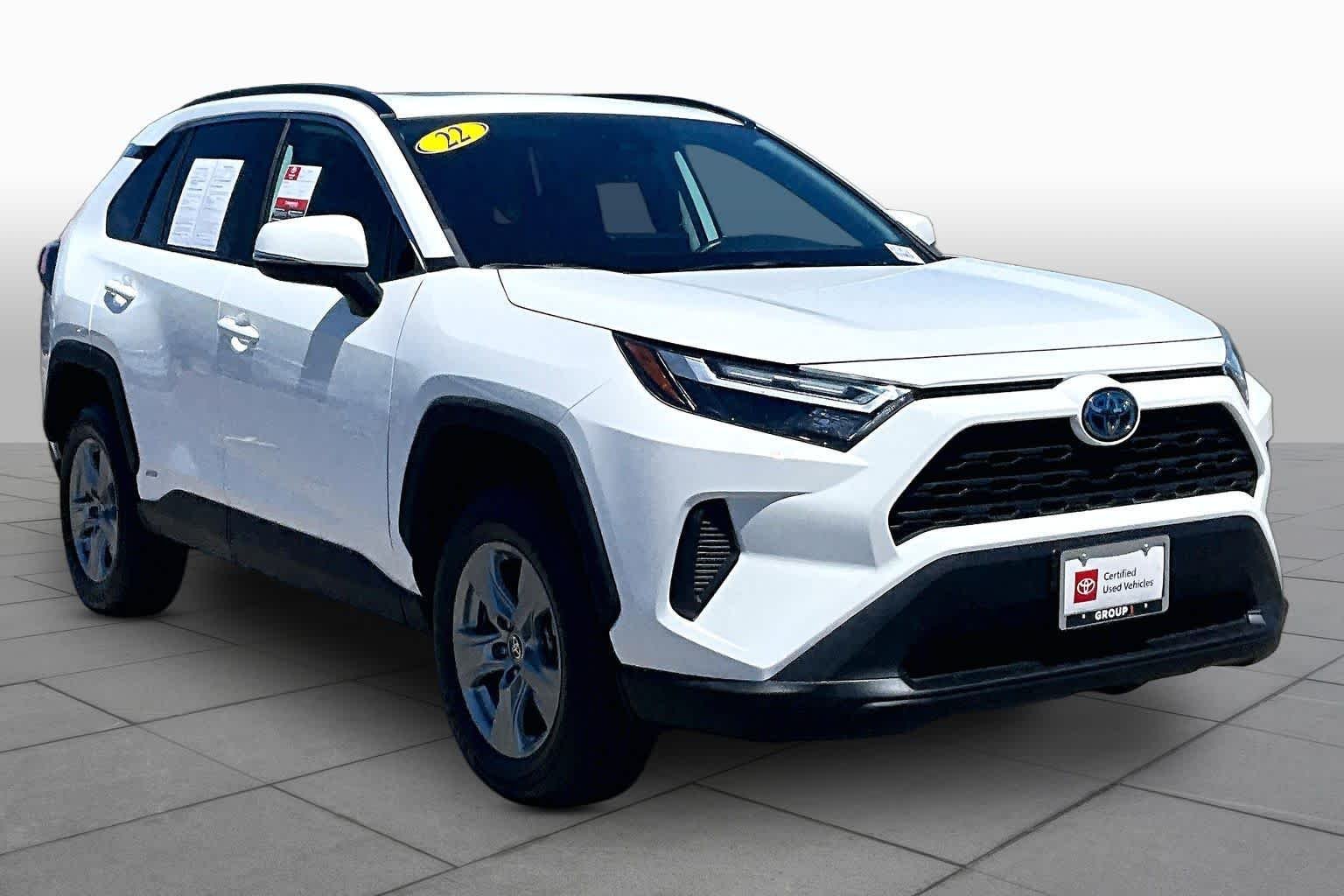 Used 2022 White Toyota Hybrid XLE image 2