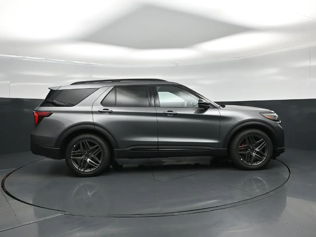 New 2026 Carbonized Gray Metallic Ford ST image 26