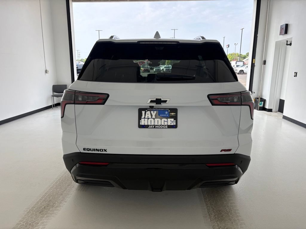 2027 Chevrolet Equinox RS - Photo 21