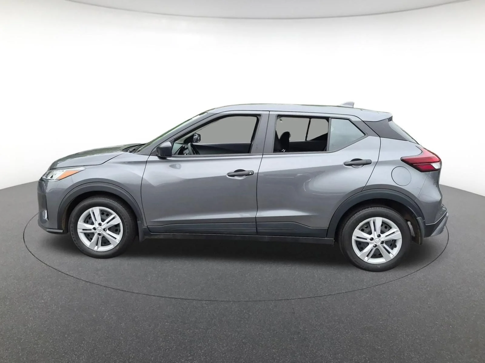 Used 2025 Gun Metallic Nissan S image 8