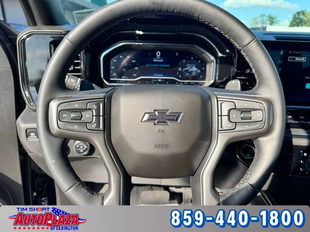 Used 2025 Black Chevrolet ZR2 image 27