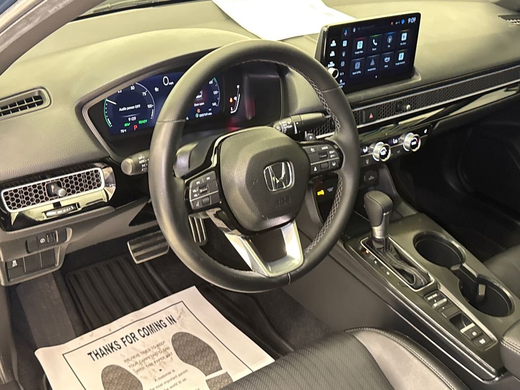 2025 Honda Civic Sport Touring - Photo 19