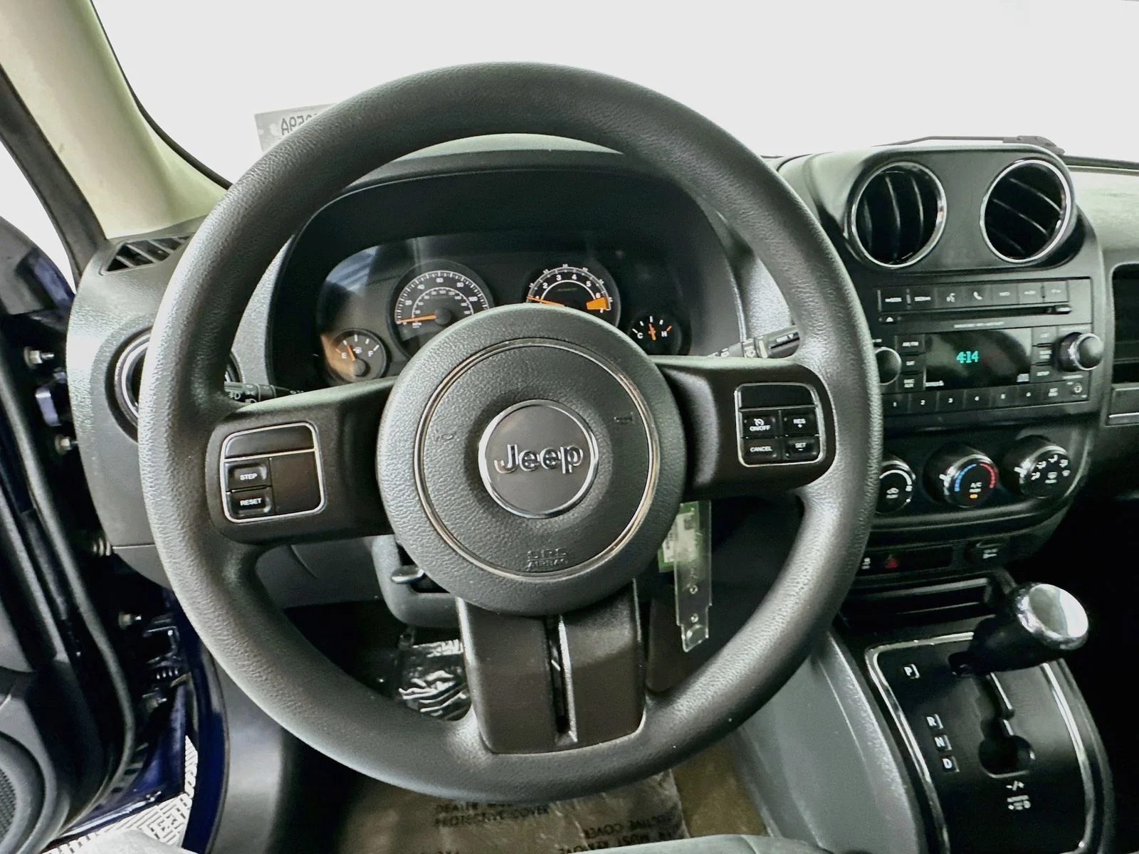 Used 2017 Blue Jeep Sport image 10