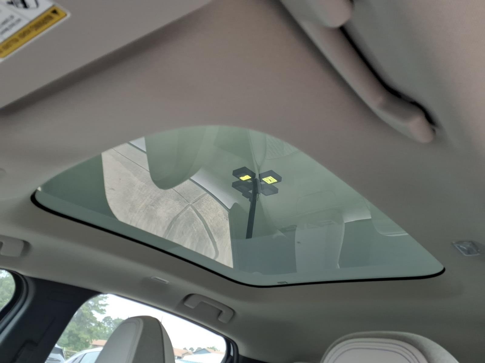 2026 Nissan LEAF photo 13 of 22