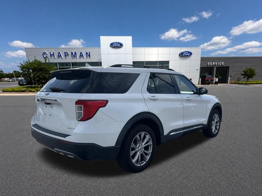 Used 2022 White Ford XLT image 5