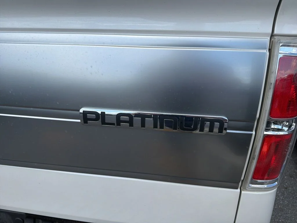 Used 2013 White Ford Platinum image 16