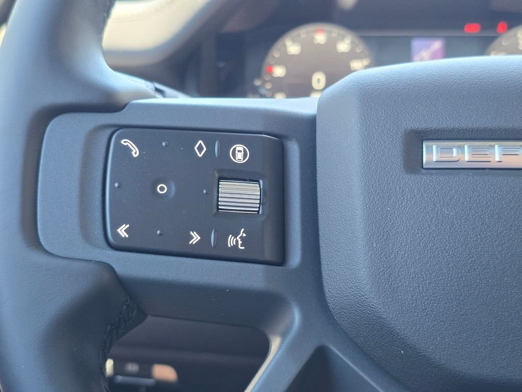 New 2026 Fuji White LAND ROVER X-Dynamic SE image 19