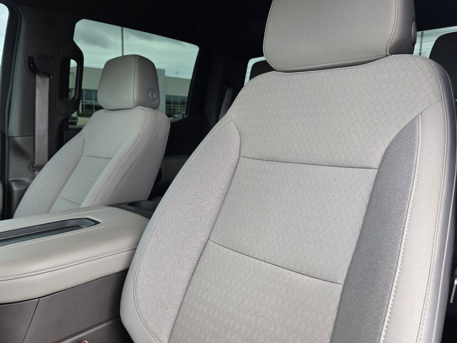Used 2022 Summit White Chevrolet RST image 16