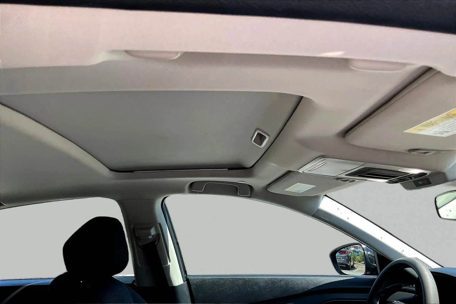Used 2025 Meteorite Gray Metallic Honda SE image 14