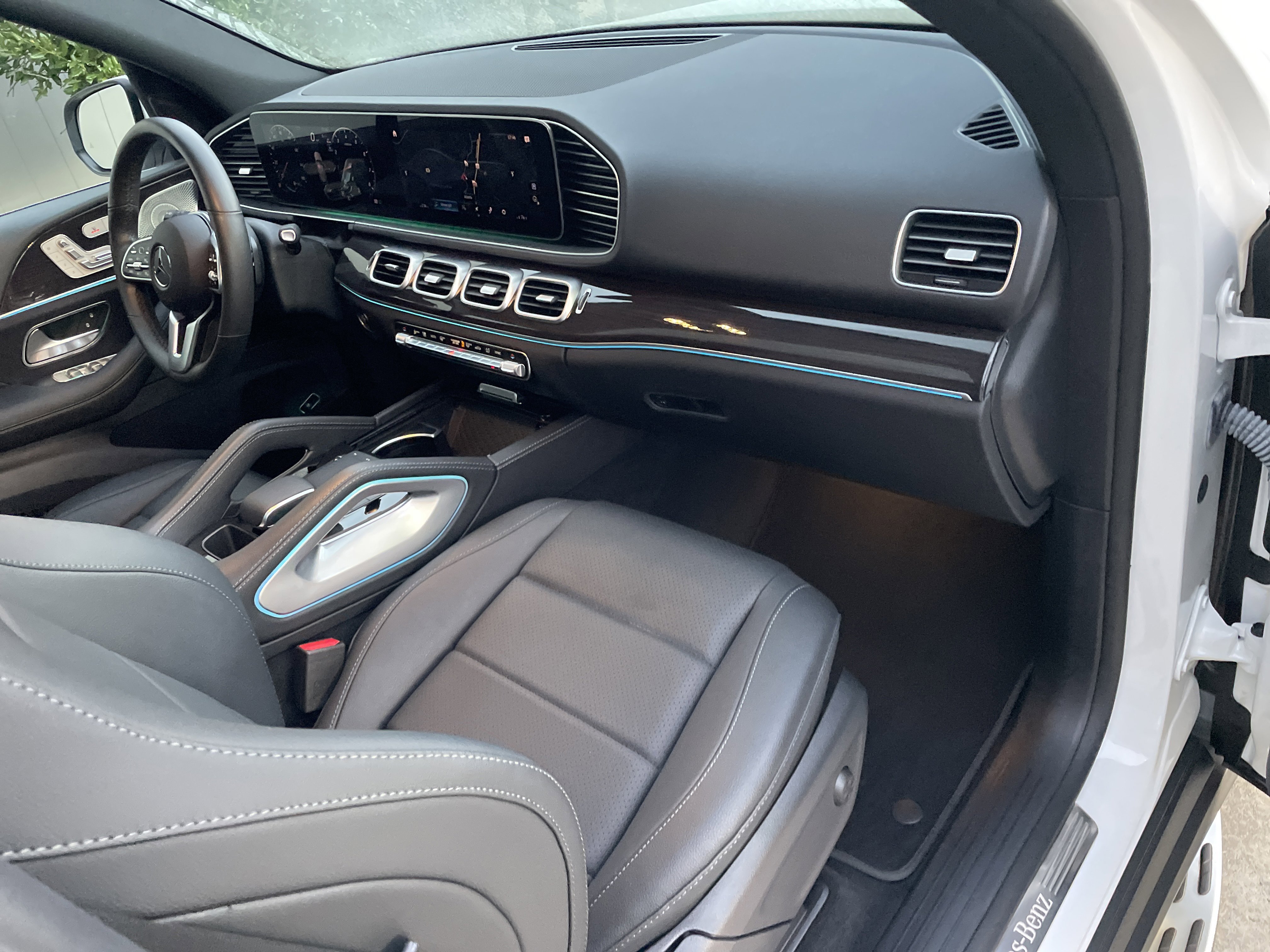 Certified Used 2023 Polar White Mercedes-Benz GLE 350 SUV image 46