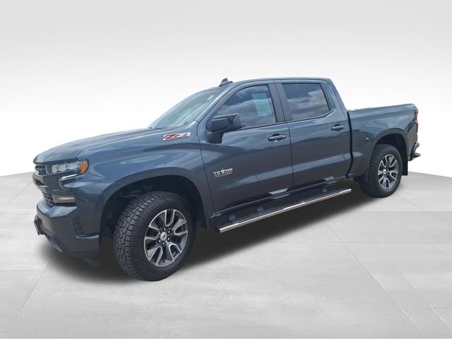 Used 2021 Gray Chevrolet RST image 3