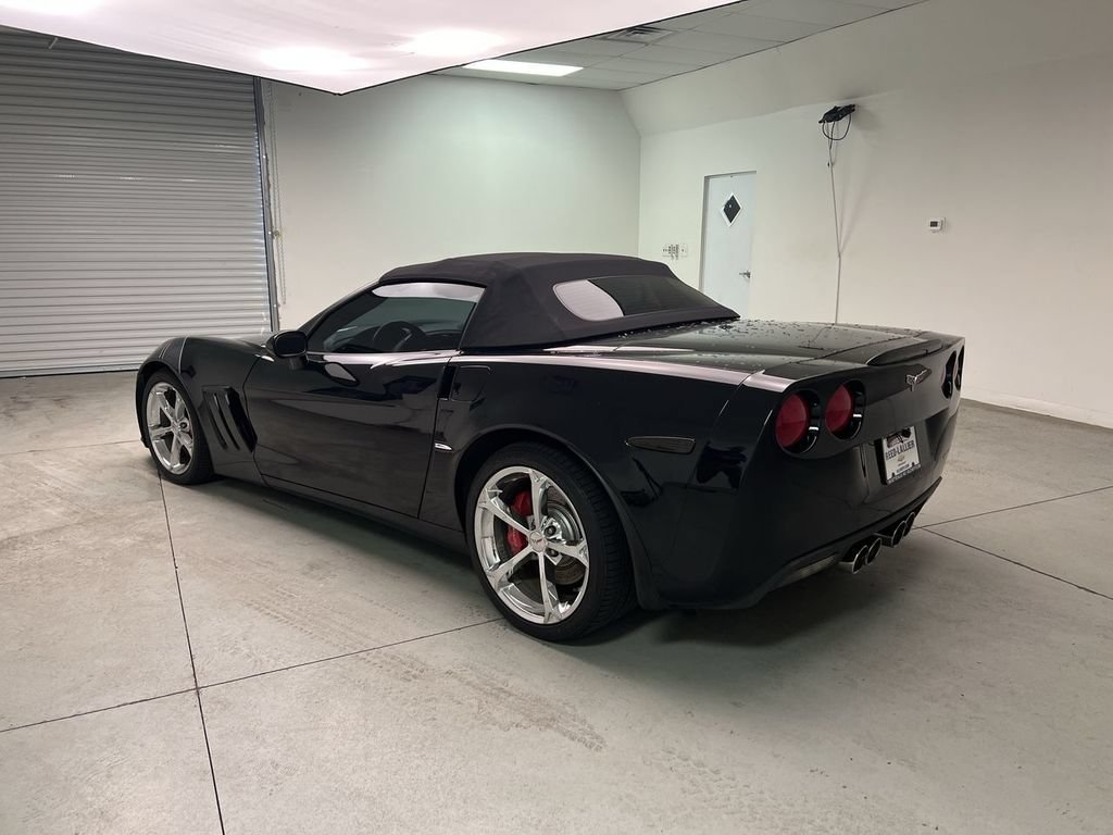 Used 2013 BLACK Chevrolet Grand Sport 3LT image 6
