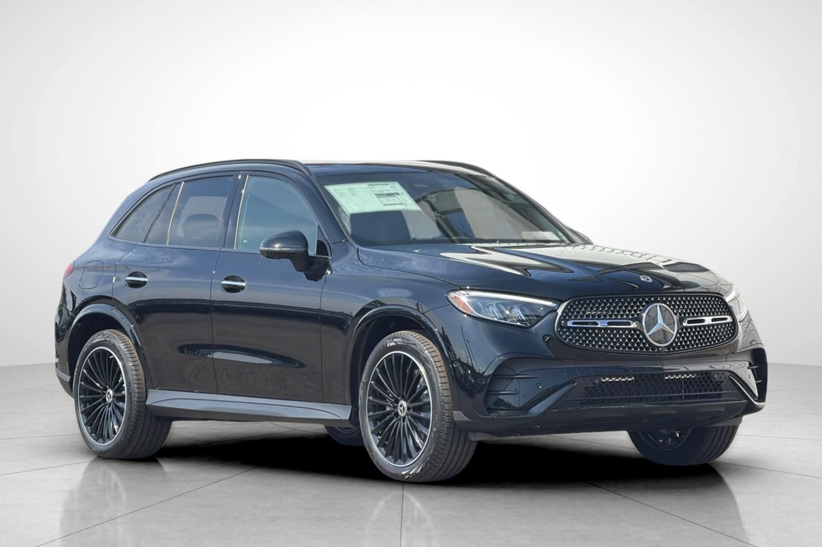 New 2026 Black Mercedes-Benz GLC 300 image 33
