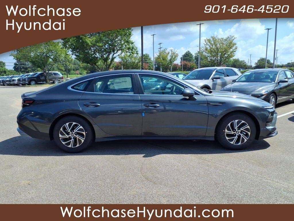 New 2026 Gray Hyundai Blue image 6