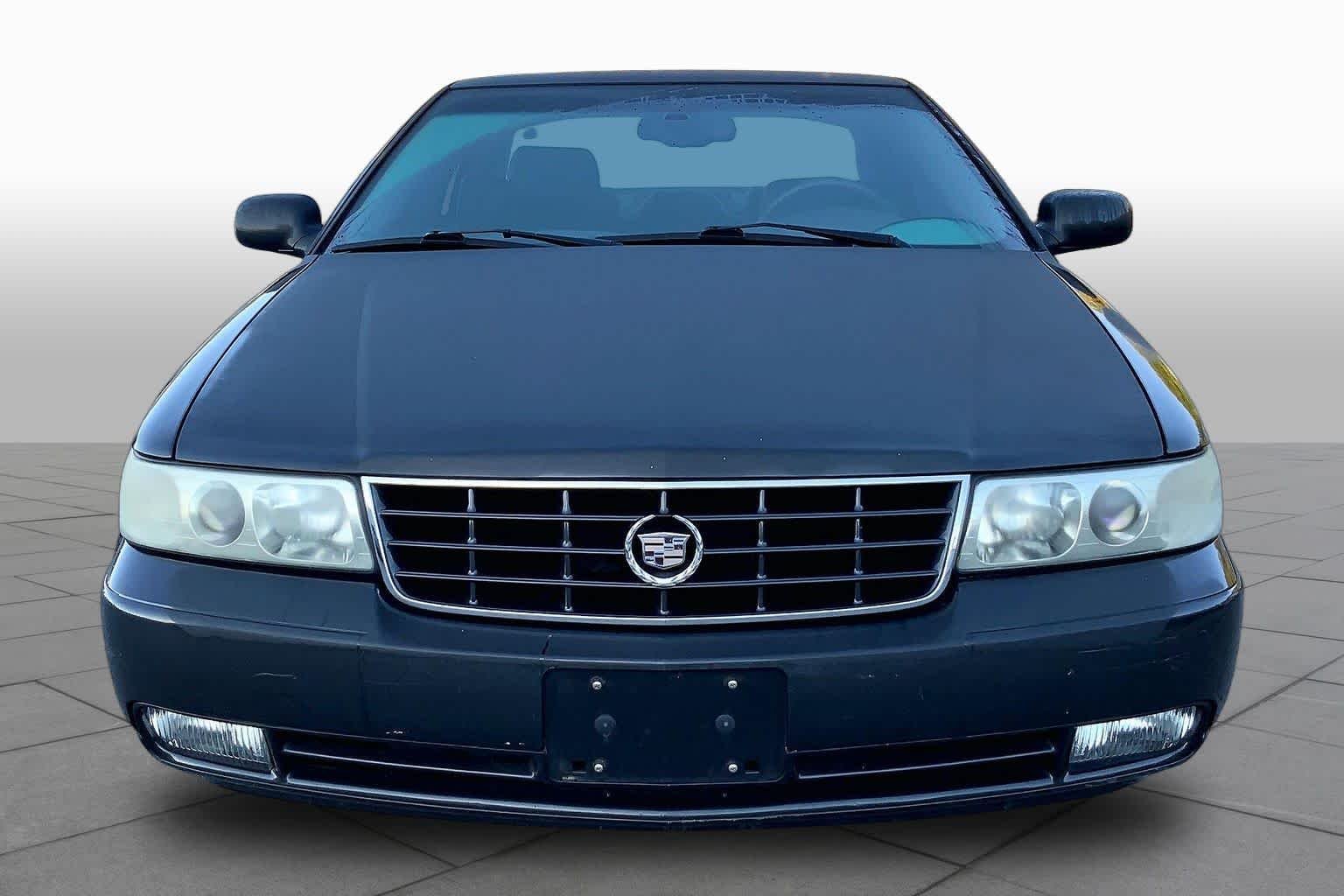 Used 2002 BLACK Cadillac Luxury SLS image 3