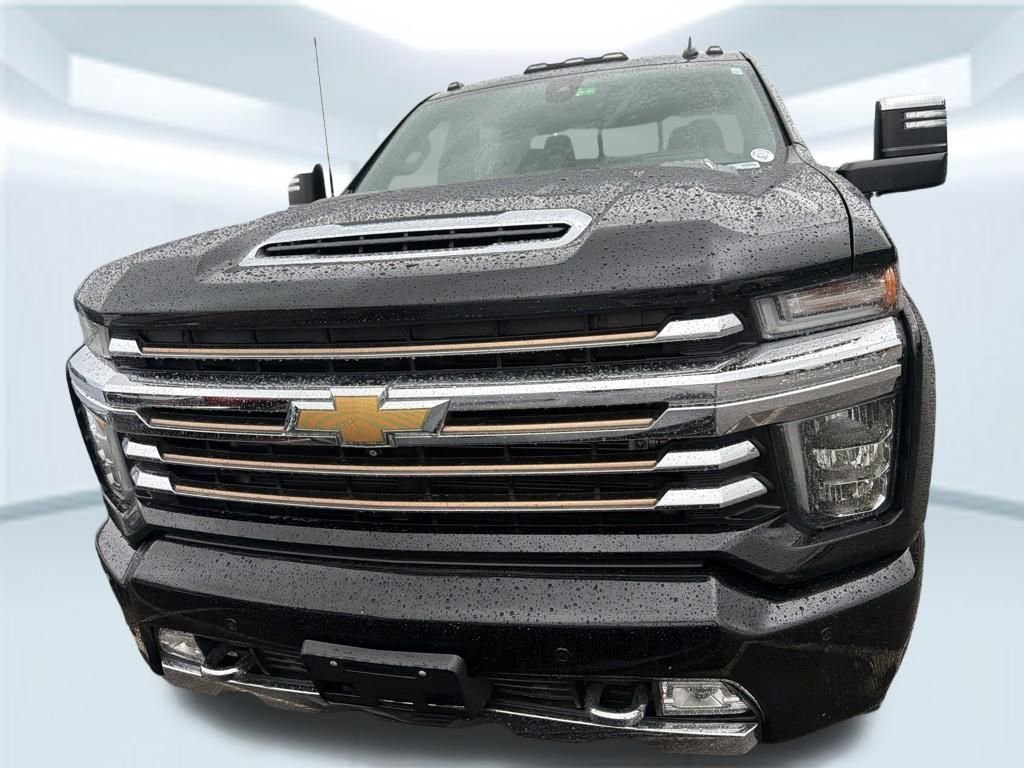 Used 2021 Black Chevrolet High Country image 2