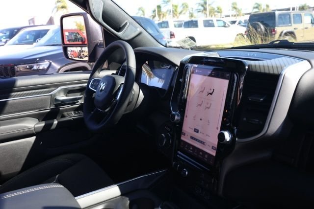 New 2026 Billet Silver Metallic Clear-Coat Exterior Paint RAM Big Horn/Lone Star image 18